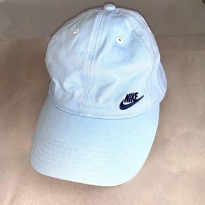 Nike - Cabelas Glide Wear Cap Clean Pre owned